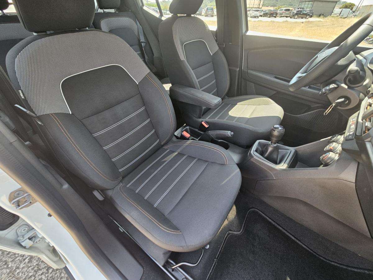 dacia-sandero-2023-gpl-999cc