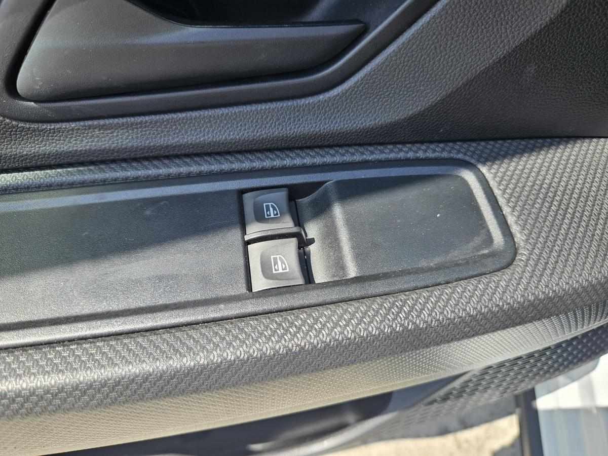 dacia-sandero-2023-gpl-999cc