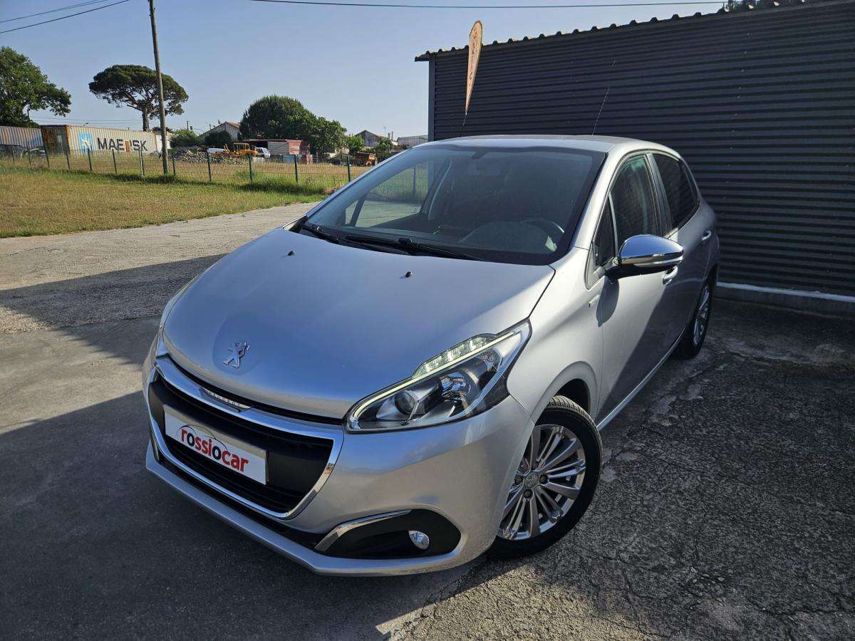 peugeot-208-2018-gasolina-1199cc