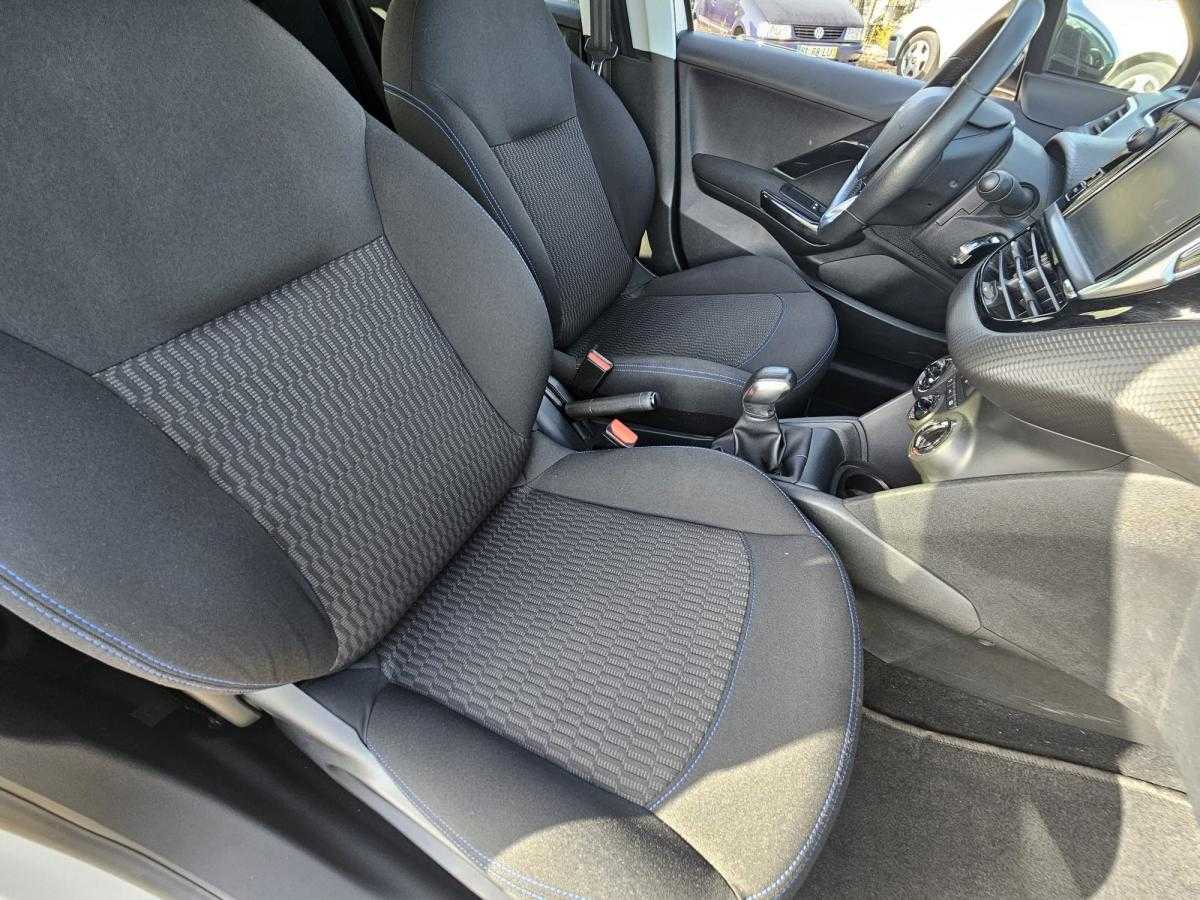 peugeot-208-2018-gasolina-1199cc