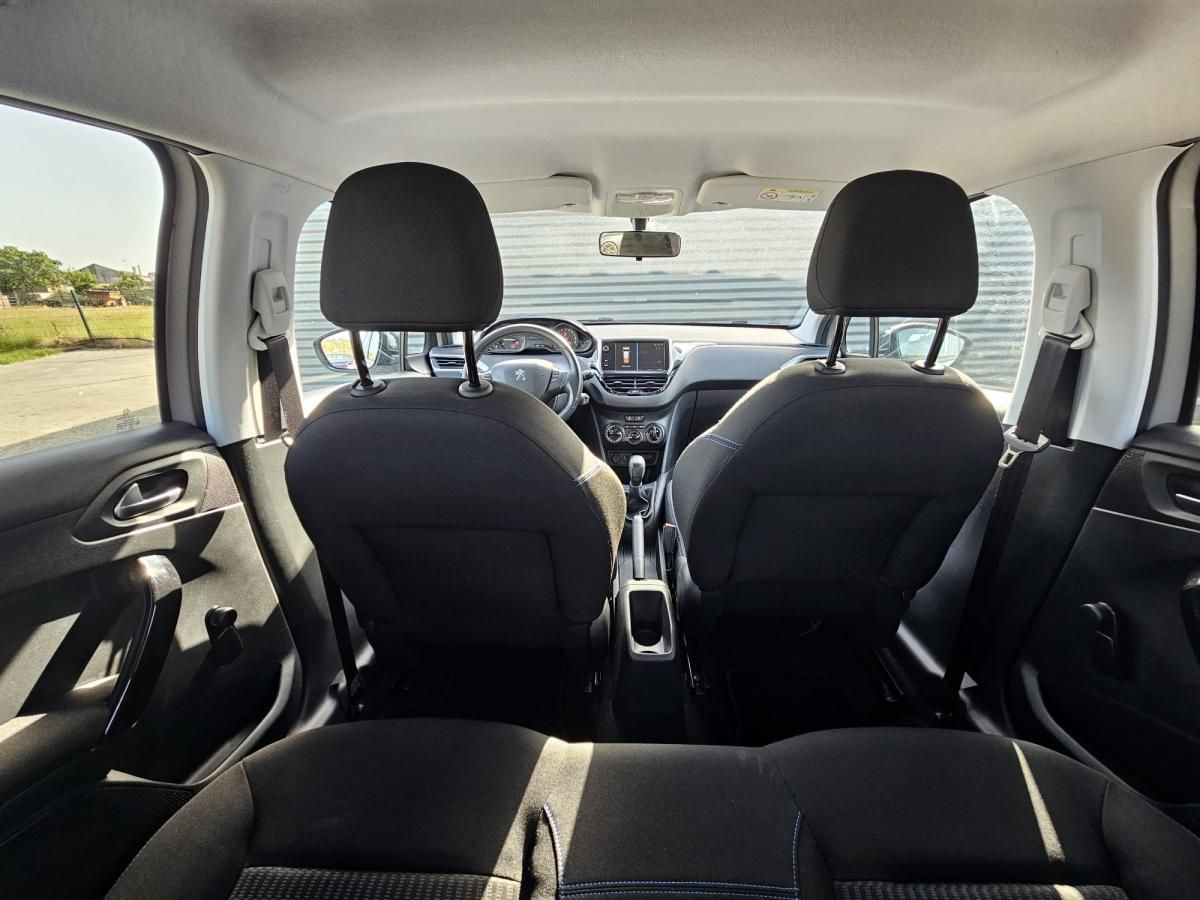 peugeot-208-2018-gasolina-1199cc
