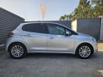 peugeot-208-2018-gasolina-1199cc