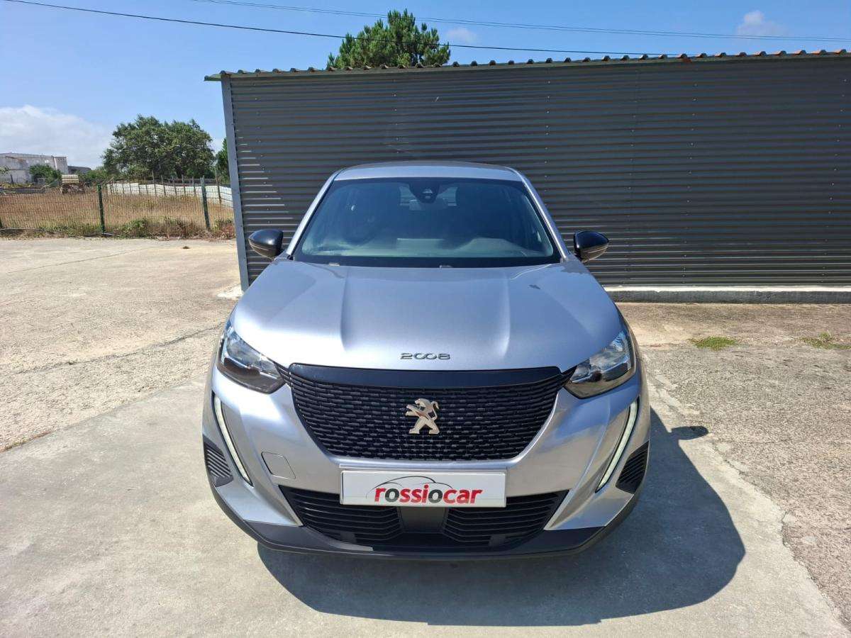 peugeot-2008-2023-gasolina-1199cc