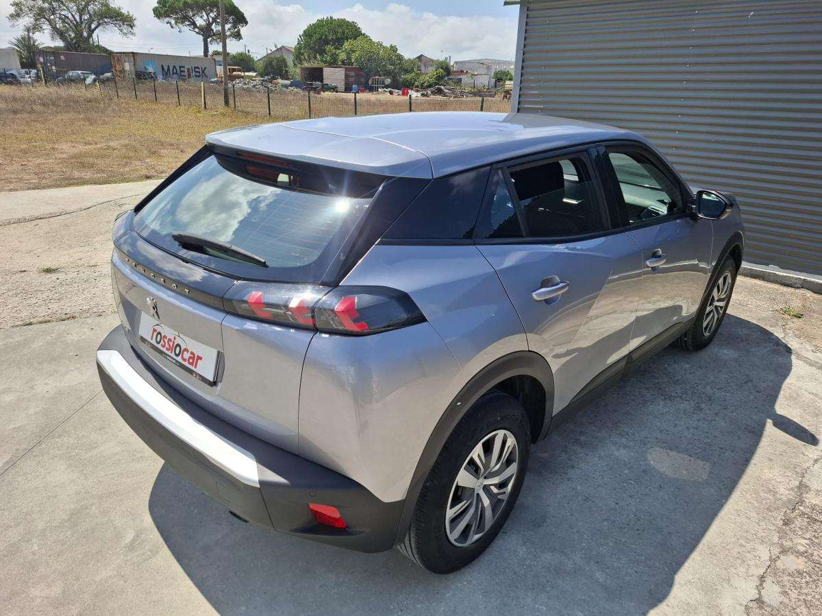 peugeot-2008-2023-gasolina-1199cc