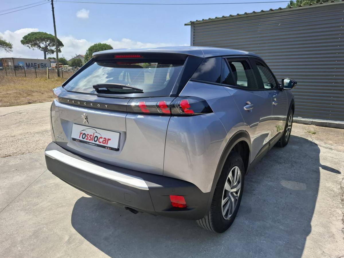 peugeot-2008-2023-gasolina-1199cc