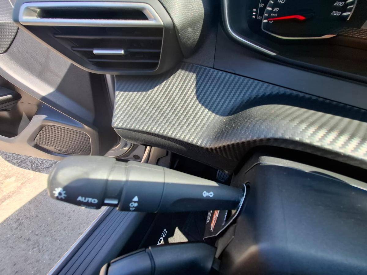 peugeot-2008-2023-gasolina-1199cc