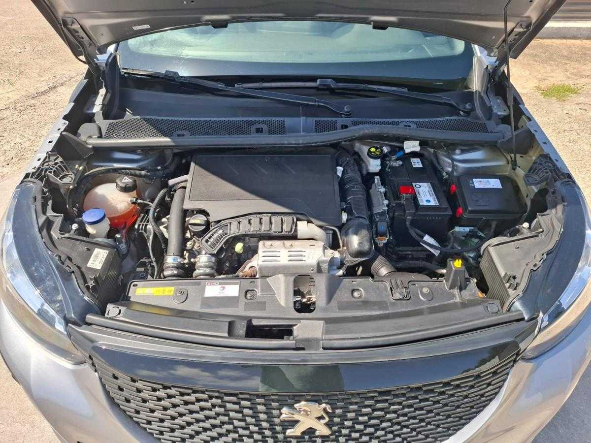 peugeot-2008-2023-gasolina-1199cc