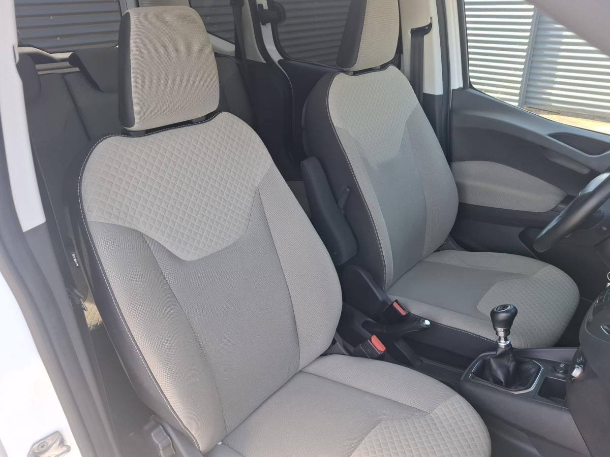 ford-tourneo-courier-2019-gasolina-998cc