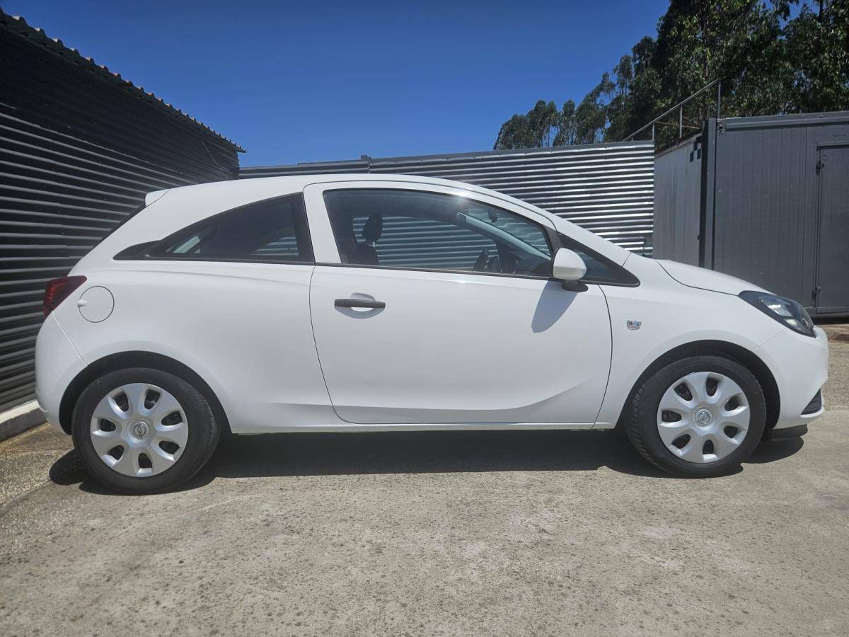 opel-corsa-2018-diesel-1248cc