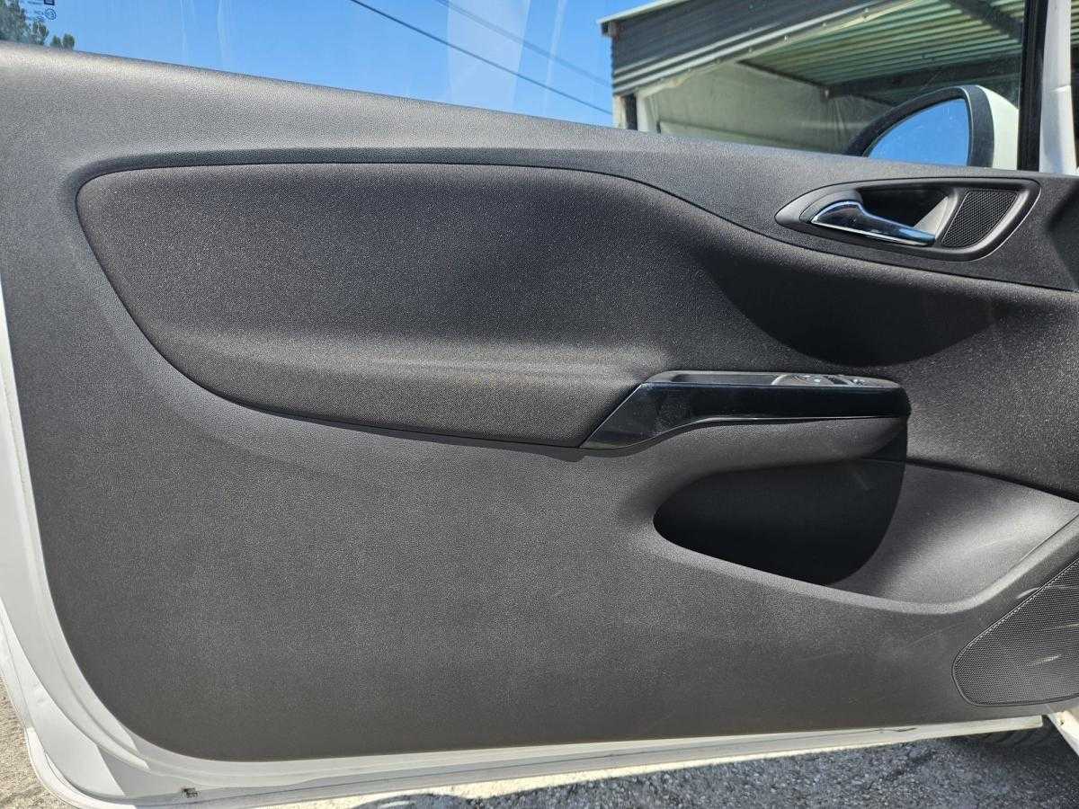 opel-corsa-2018-diesel-1248cc