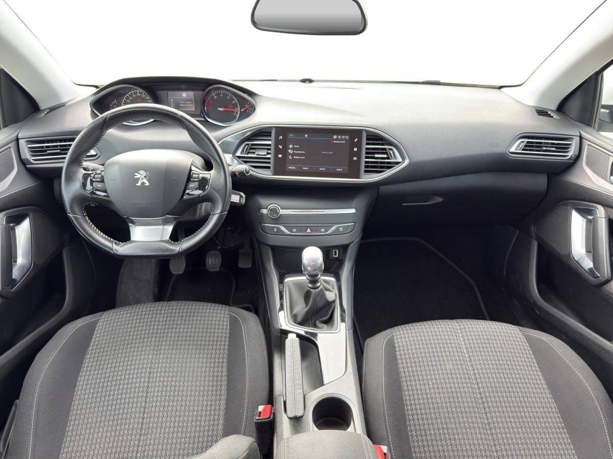 peugeot-308-2018-gasolina-1199cc