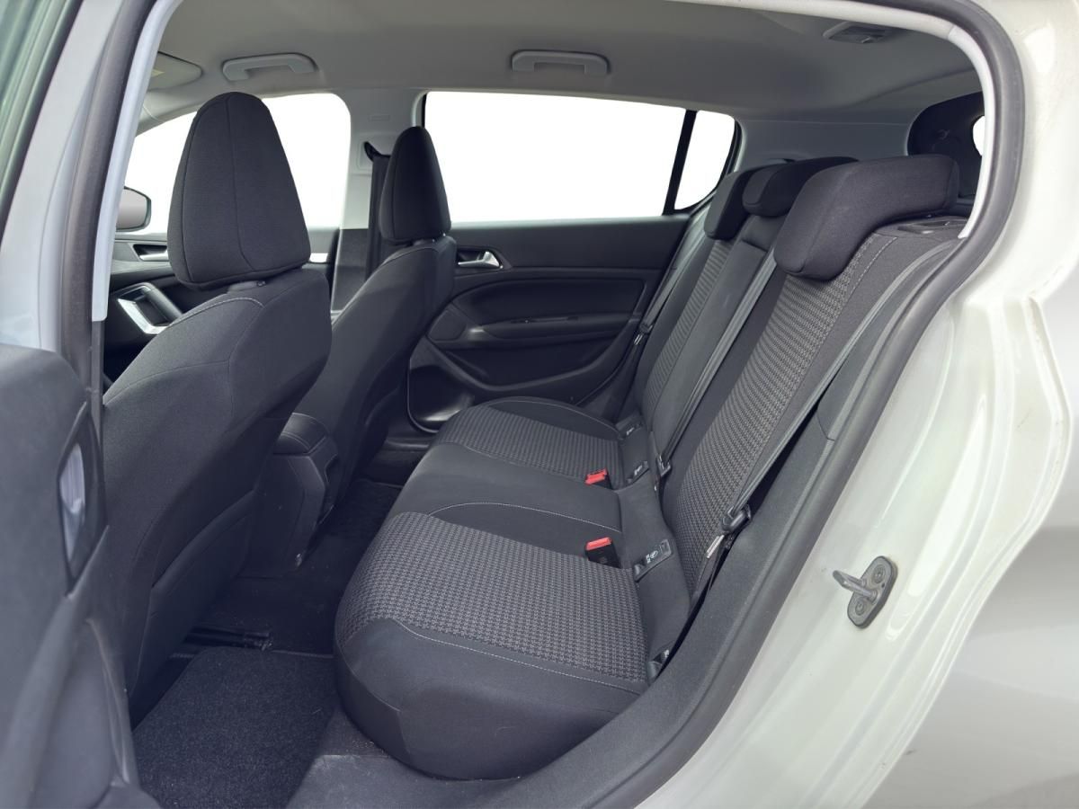 peugeot-308-2018-gasolina-1199cc