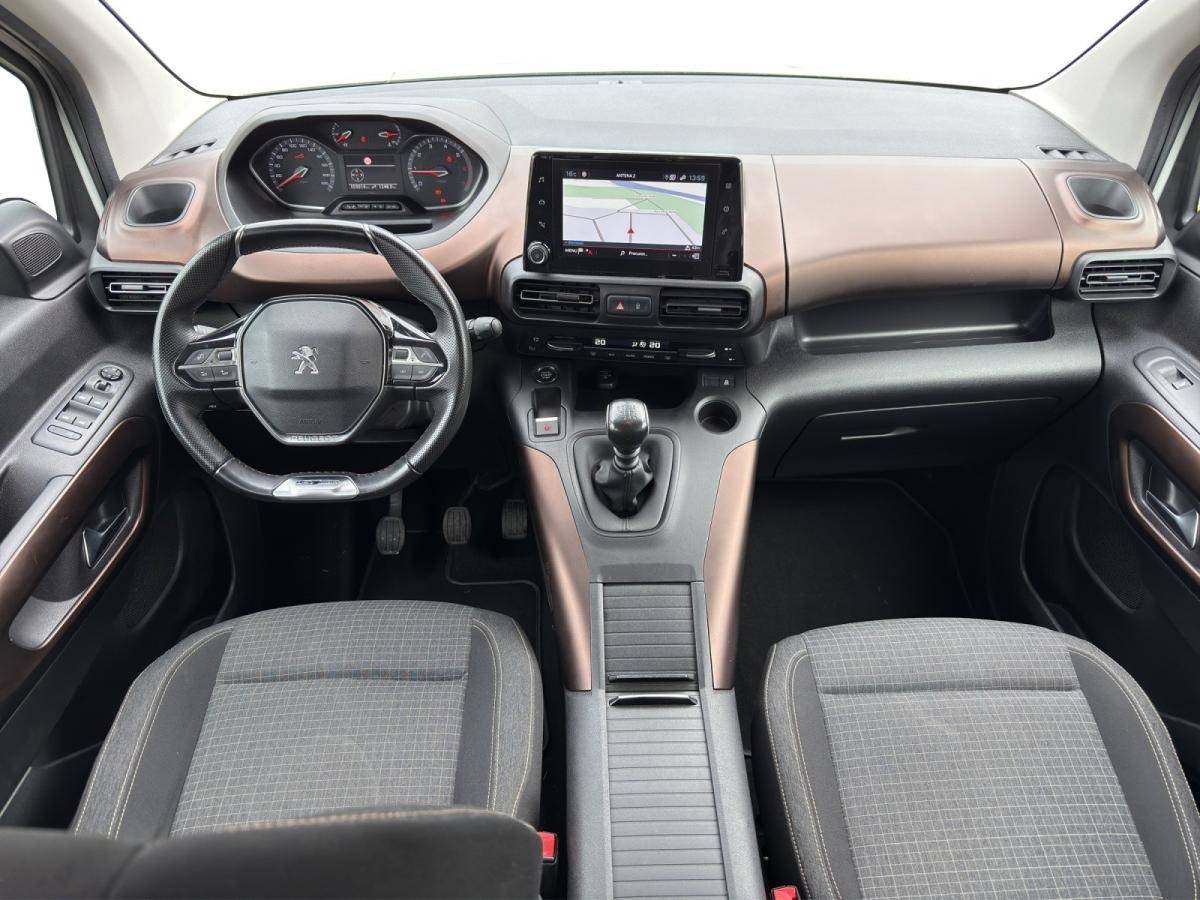 peugeot-rifter-2019-gasolina-1199cc