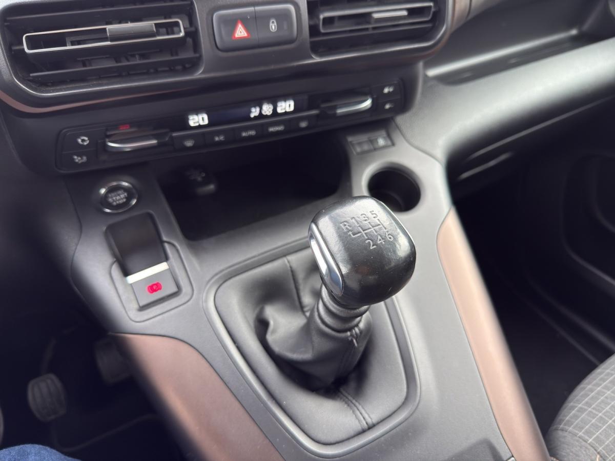 peugeot-rifter-2019-gasolina-1199cc