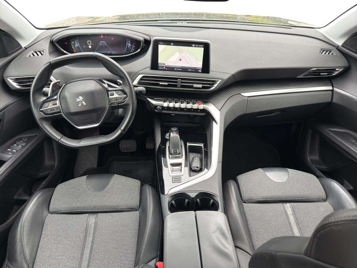 peugeot-5008-2017-gasolina-1199cc