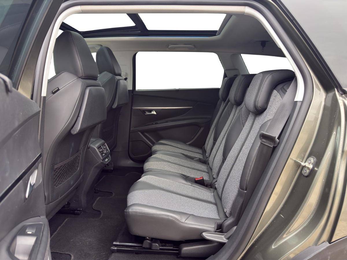 peugeot-5008-2017-gasolina-1199cc