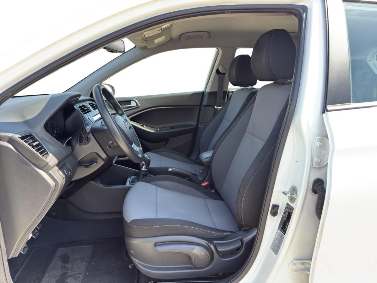 hyundai-i20-2017-gasolina-998cc