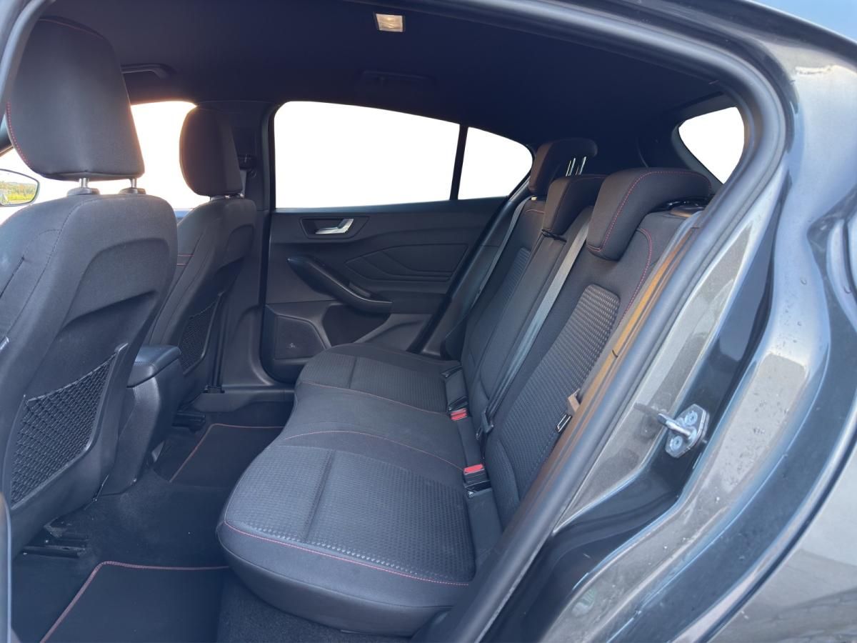 ford-focus-2022-gasolina-999cc