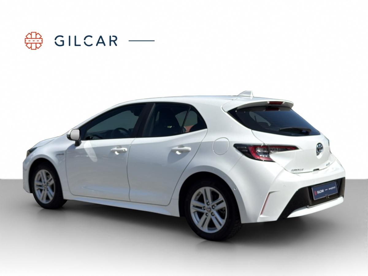 toyota-corolla-2021-hibrido-a-gasolina-1798cc