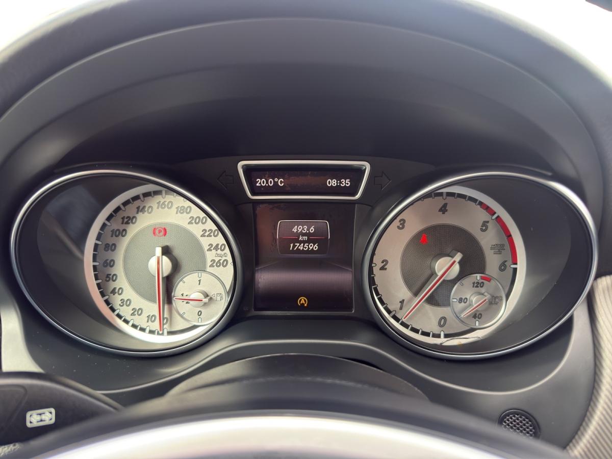 mercedes-benz-gla-2014-diesel-1461cc