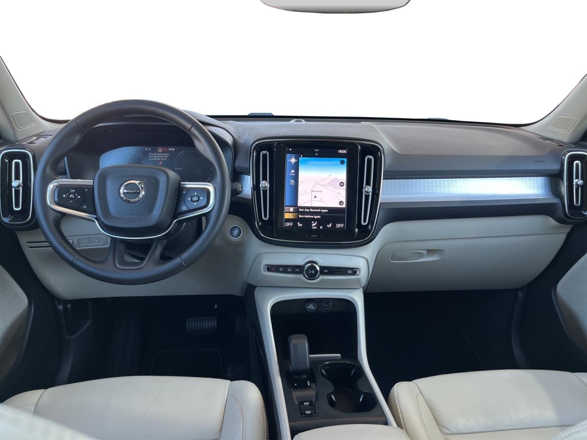 volvo-xc40-2022-hibrido-a-gasolina-1477cc
