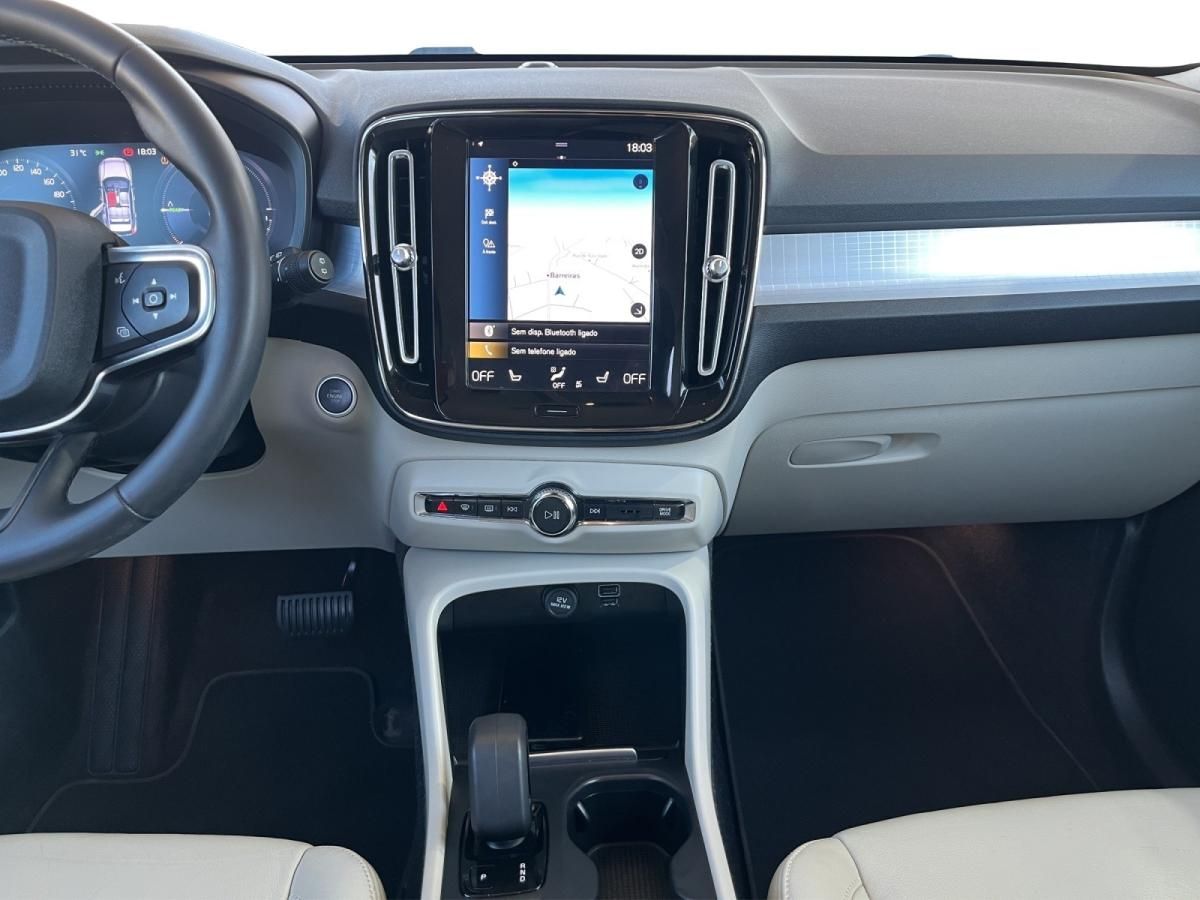 volvo-xc40-2022-hibrido-a-gasolina-1477cc