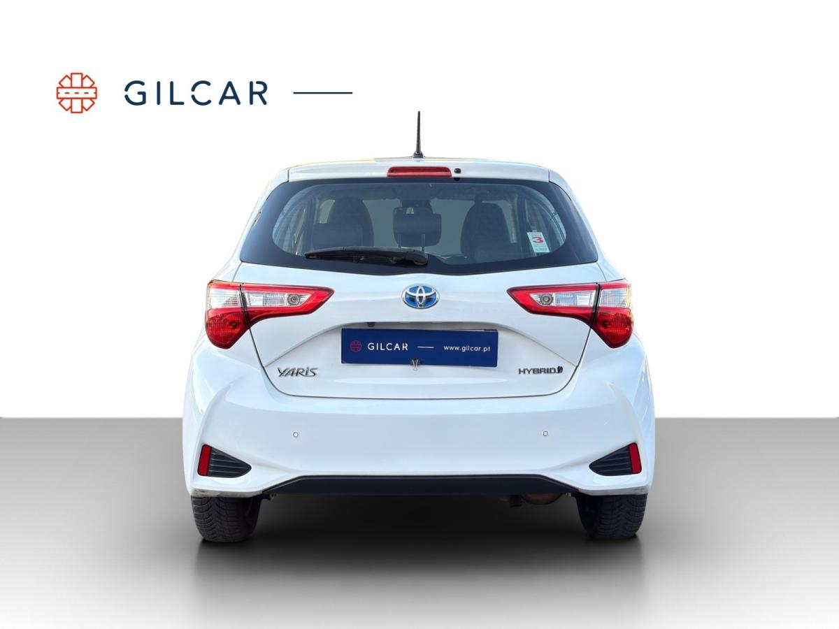 toyota-yaris-2020-hibrido-a-gasolina-1497cc