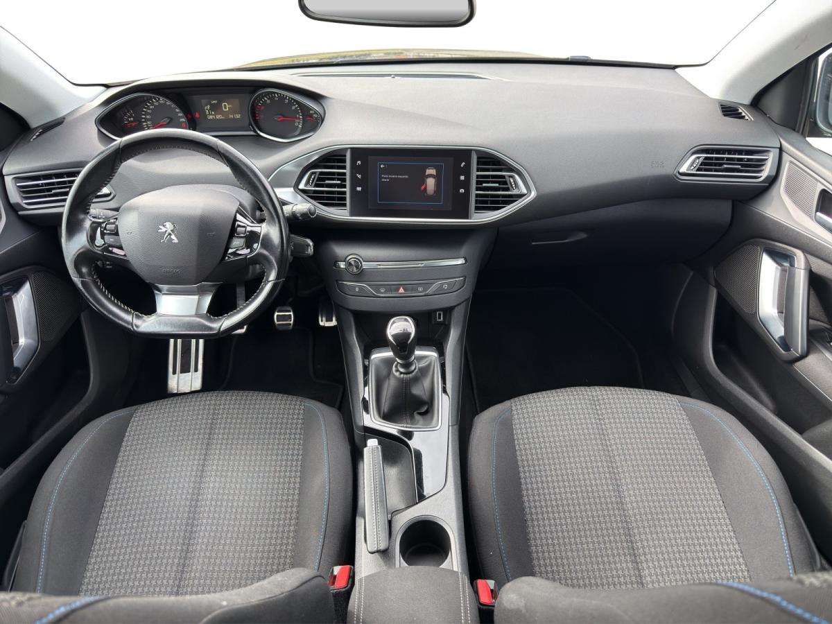 peugeot-308-2020-gasolina-1199cc