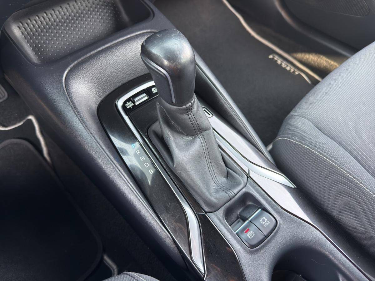 toyota-corolla-2020-hibrido-a-gasolina-1798cc