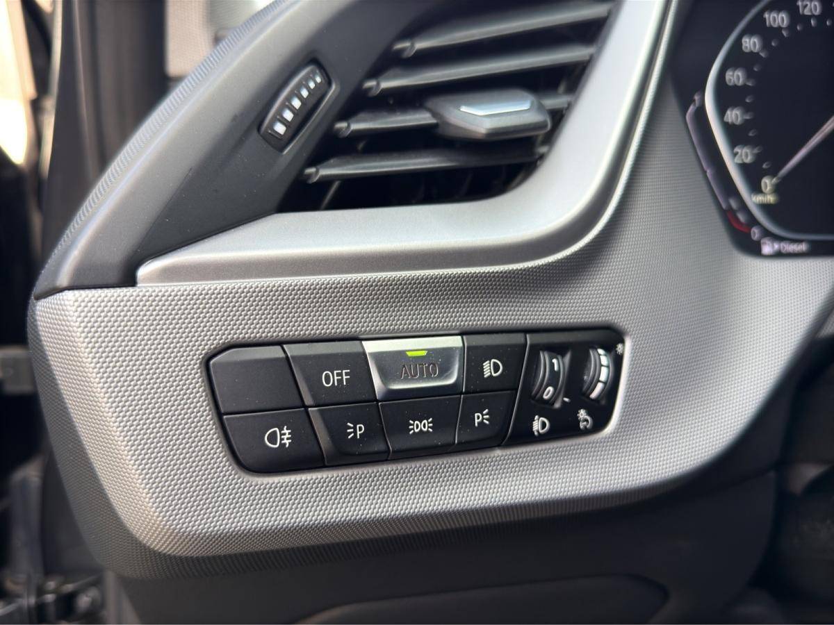 bmw-serie-1-2019-diesel-1496cc