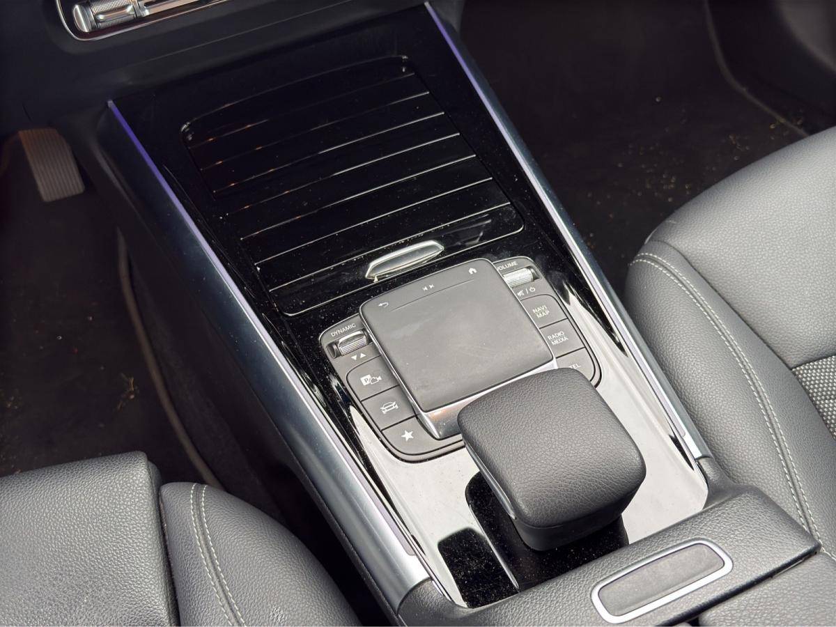 mercedes-benz-eqa-2023-eletrico-500cc