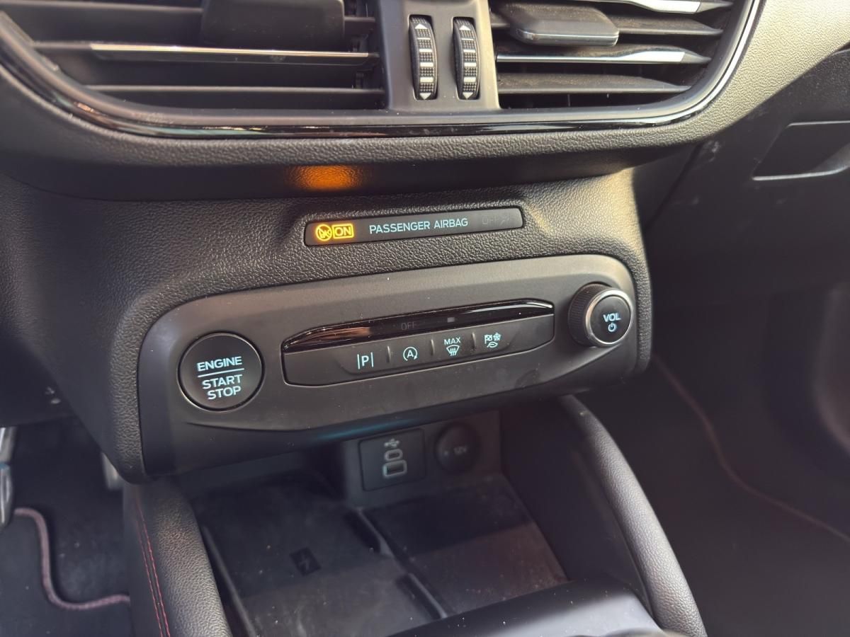 ford-focus-2022-gasolina-999cc