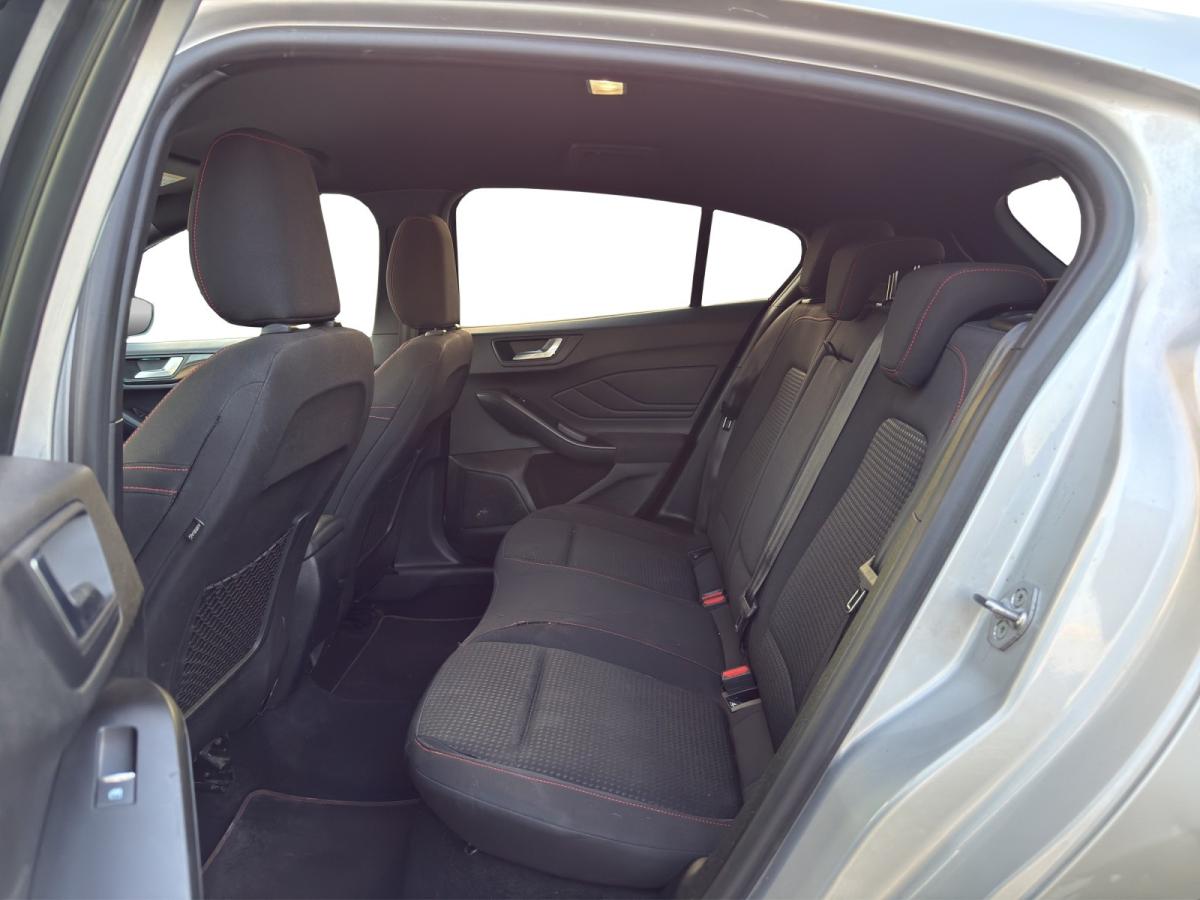 ford-focus-2022-gasolina-999cc