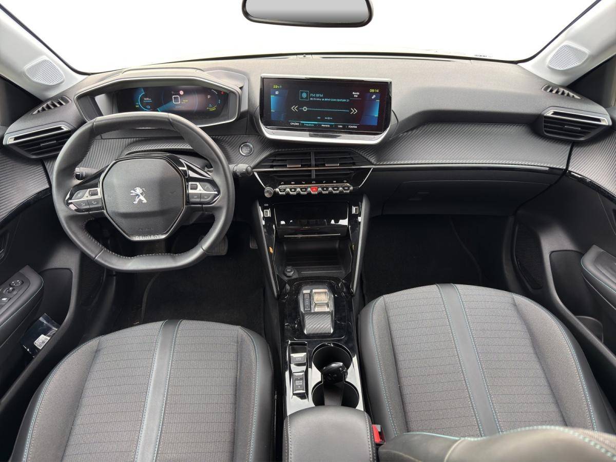 peugeot-208-2023-eletrico-500cc
