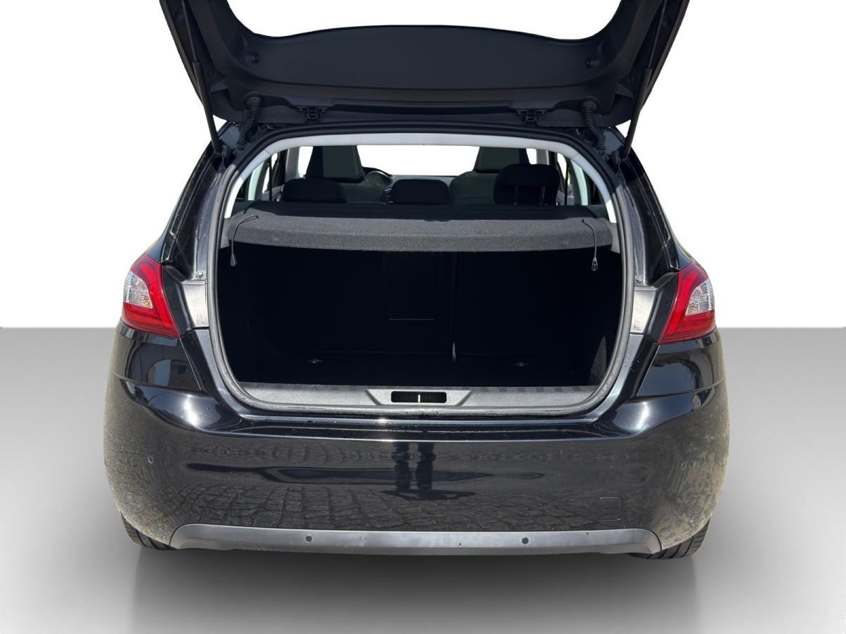 peugeot-308-2016-gasolina-1199cc