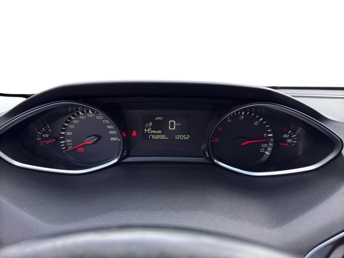 peugeot-308-sw-2016-diesel-1560cc