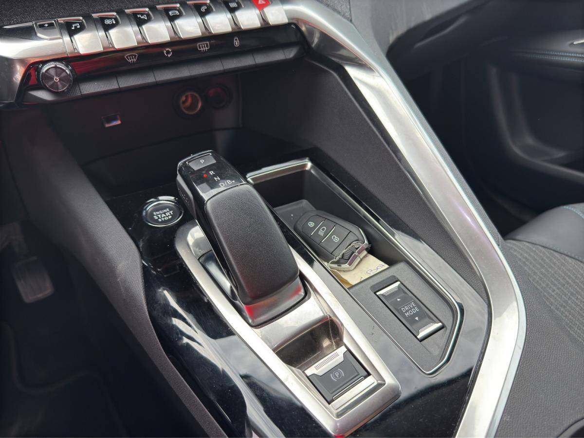 peugeot-3008-2022-hibrido-a-gasolina-1598cc