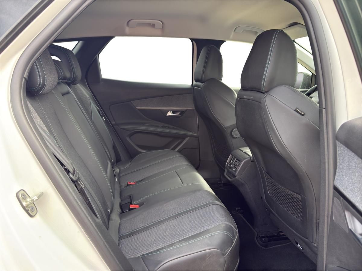 peugeot-3008-2022-hibrido-a-gasolina-1598cc