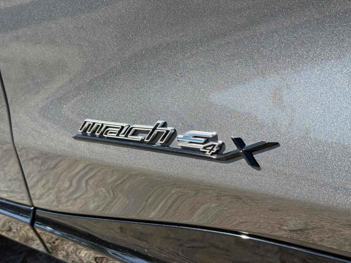 ford-mustang-2024-eletrico-500cc
