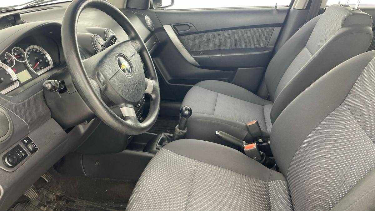 chevrolet-aveo-2010-gasolina-1206cc