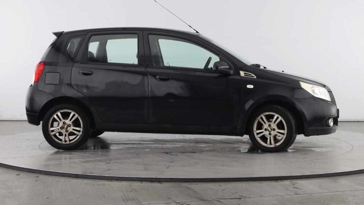 chevrolet-aveo-2010-gasolina-1206cc
