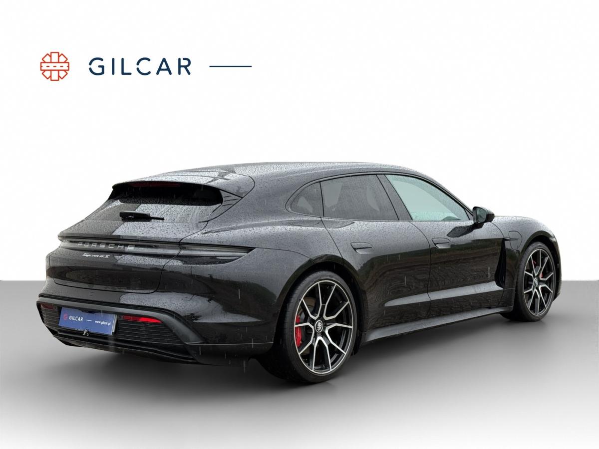 porsche-taycan-2022-eletrico-500cc