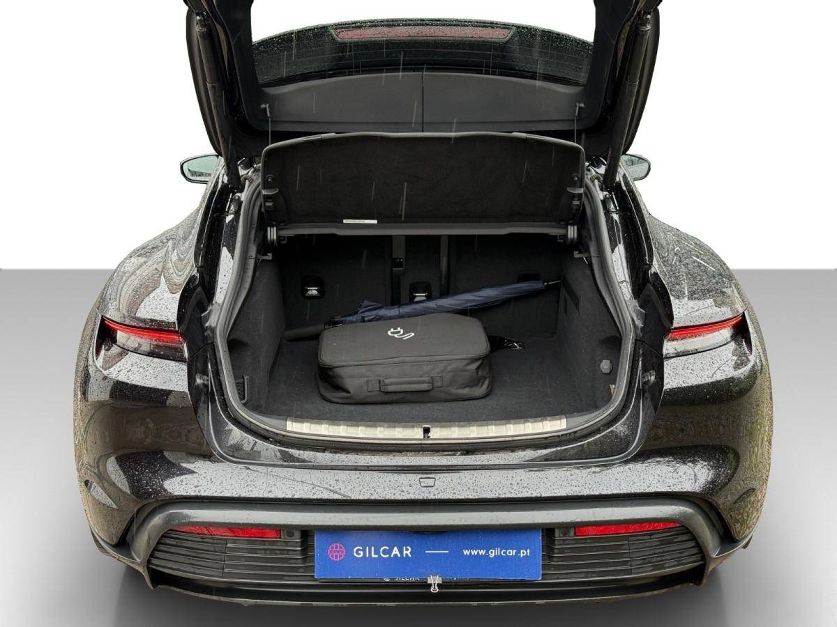 porsche-taycan-2022-eletrico-500cc