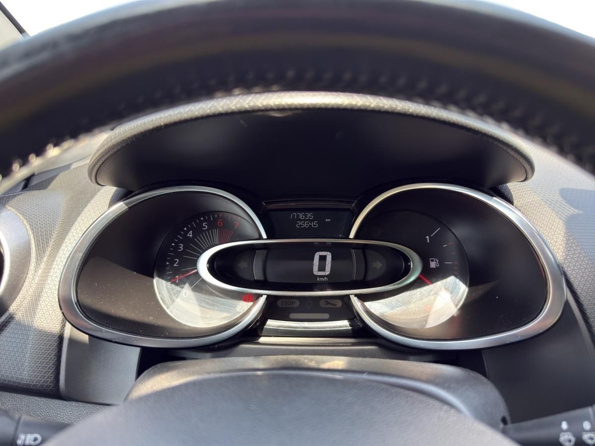 renault-clio-2016-gasolina-898cc