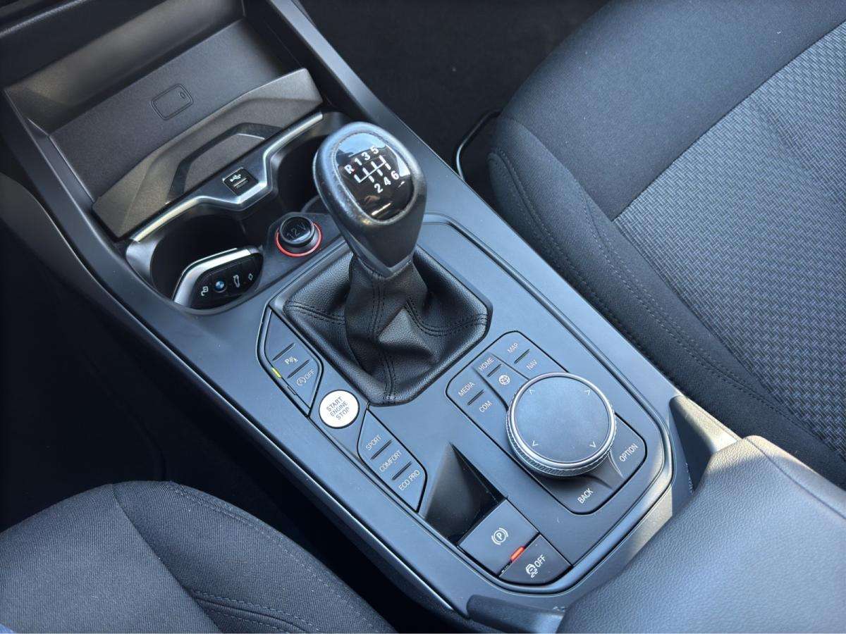 bmw-serie-1-2021-gasolina-1499cc