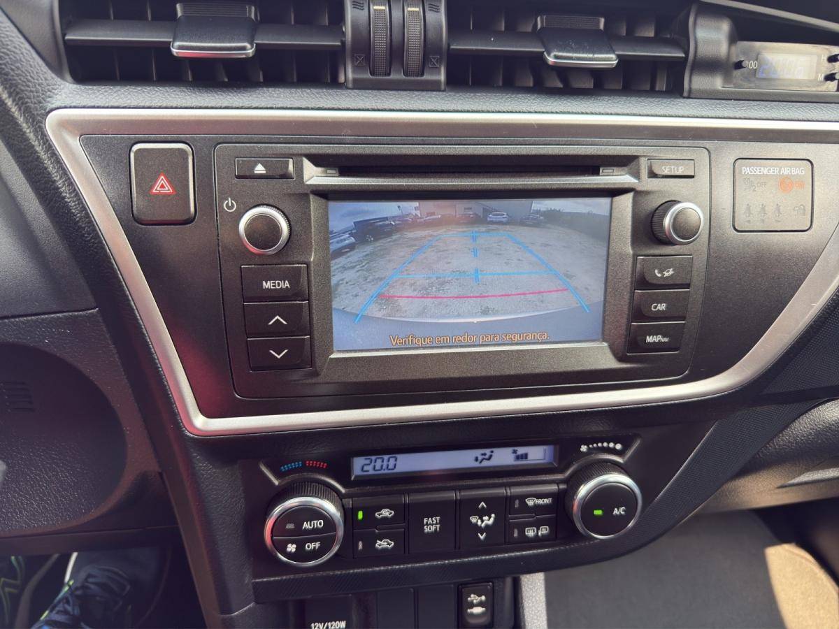 toyota-auris-2014-diesel-1364cc