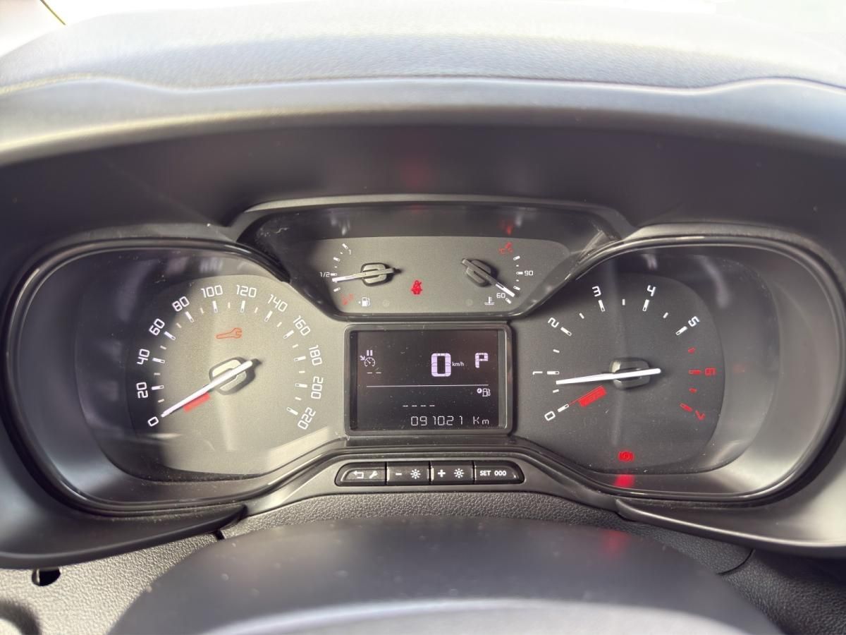 citroen-berlingo-2020-gasolina-1199cc