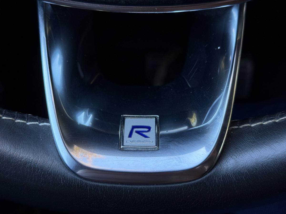 volvo-xc40-2019-gasolina-1969cc