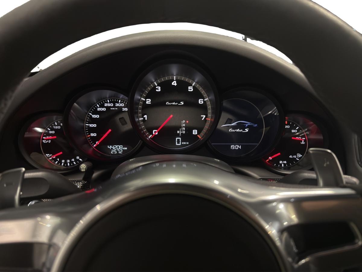 porsche-991-2014-gasolina-3800cc