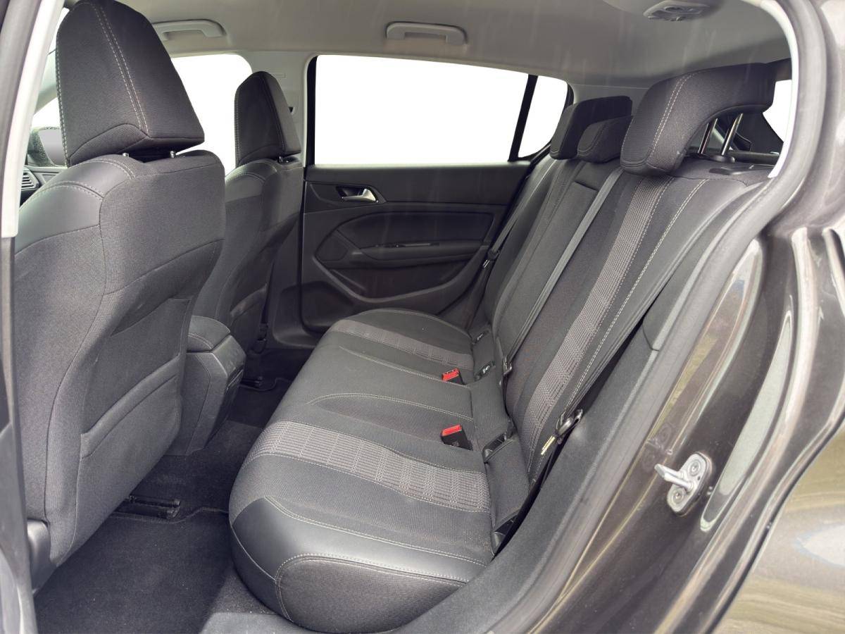 peugeot-308-2019-gasolina-1199cc